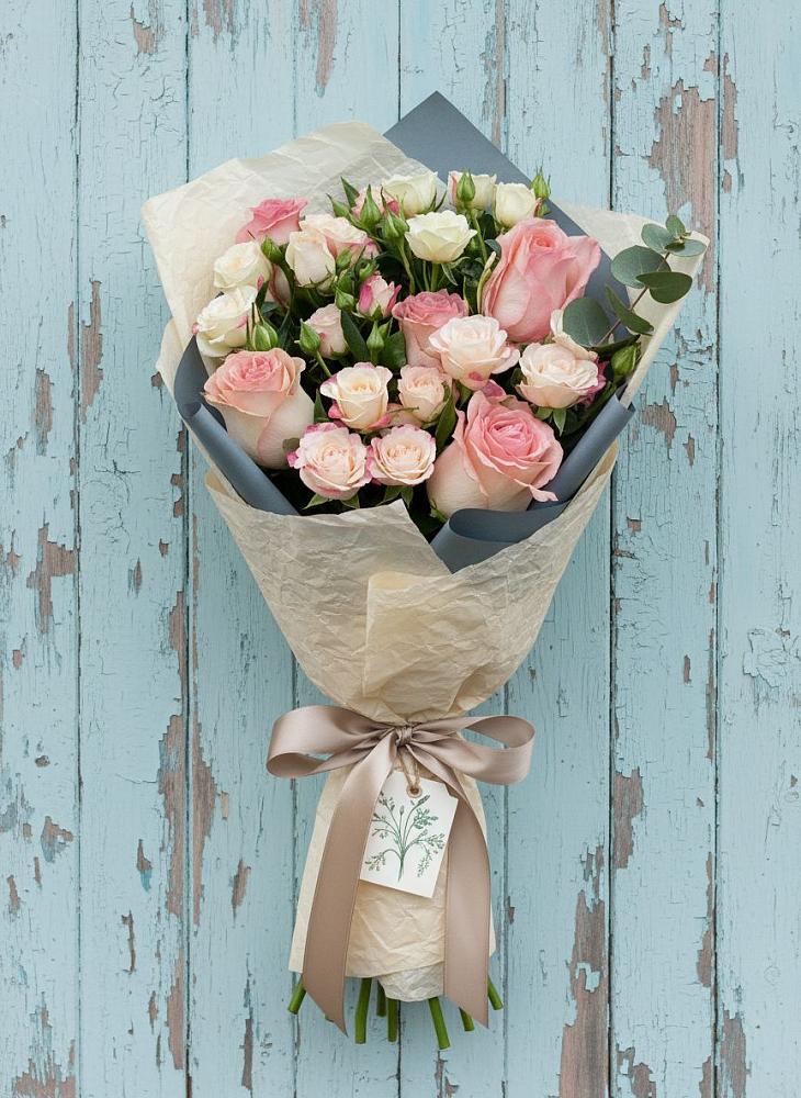 Букет цветов из: Розы в Новой Трехгорке