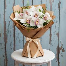 Букет цветов из:  Орхидеи и Розы в Новой Трехгорке